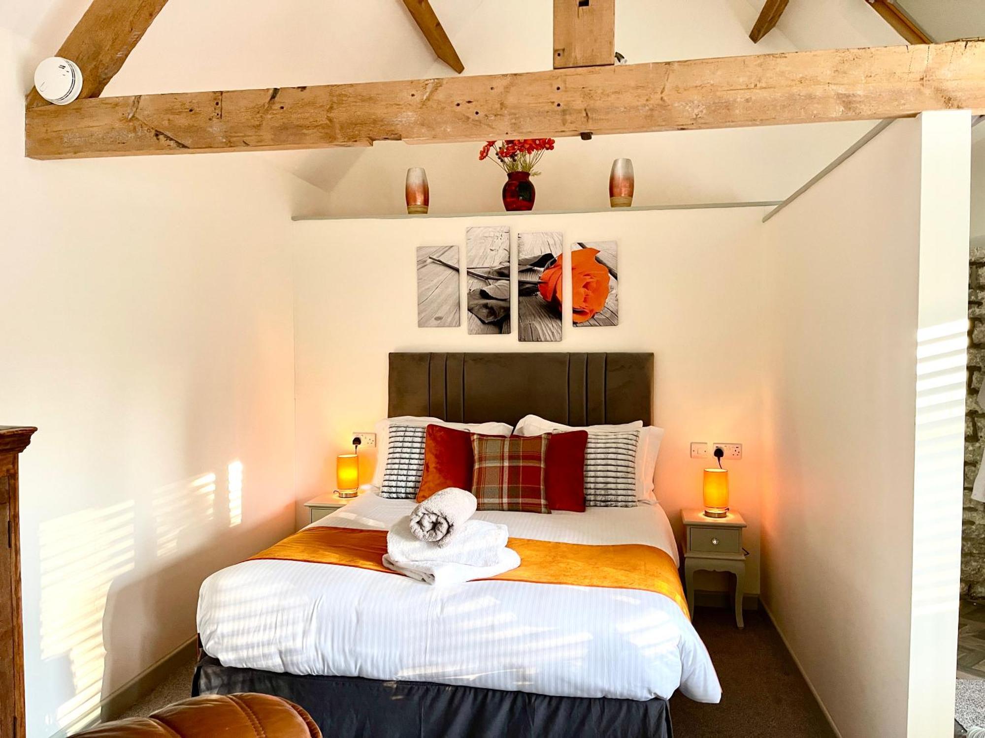 Church Farm Barn Annex Somerton  Bagian luar foto