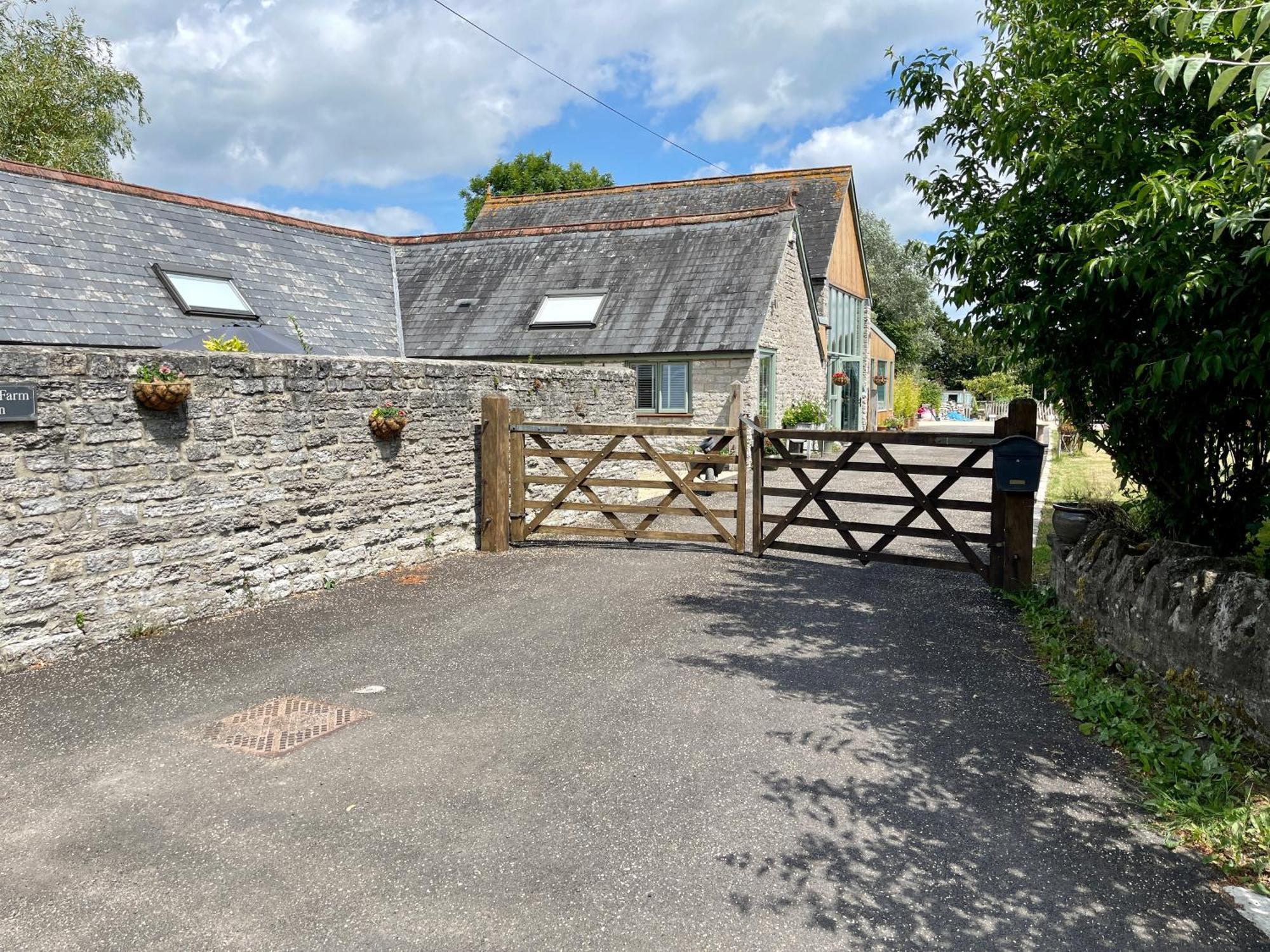 Church Farm Barn Annex Somerton  Bagian luar foto